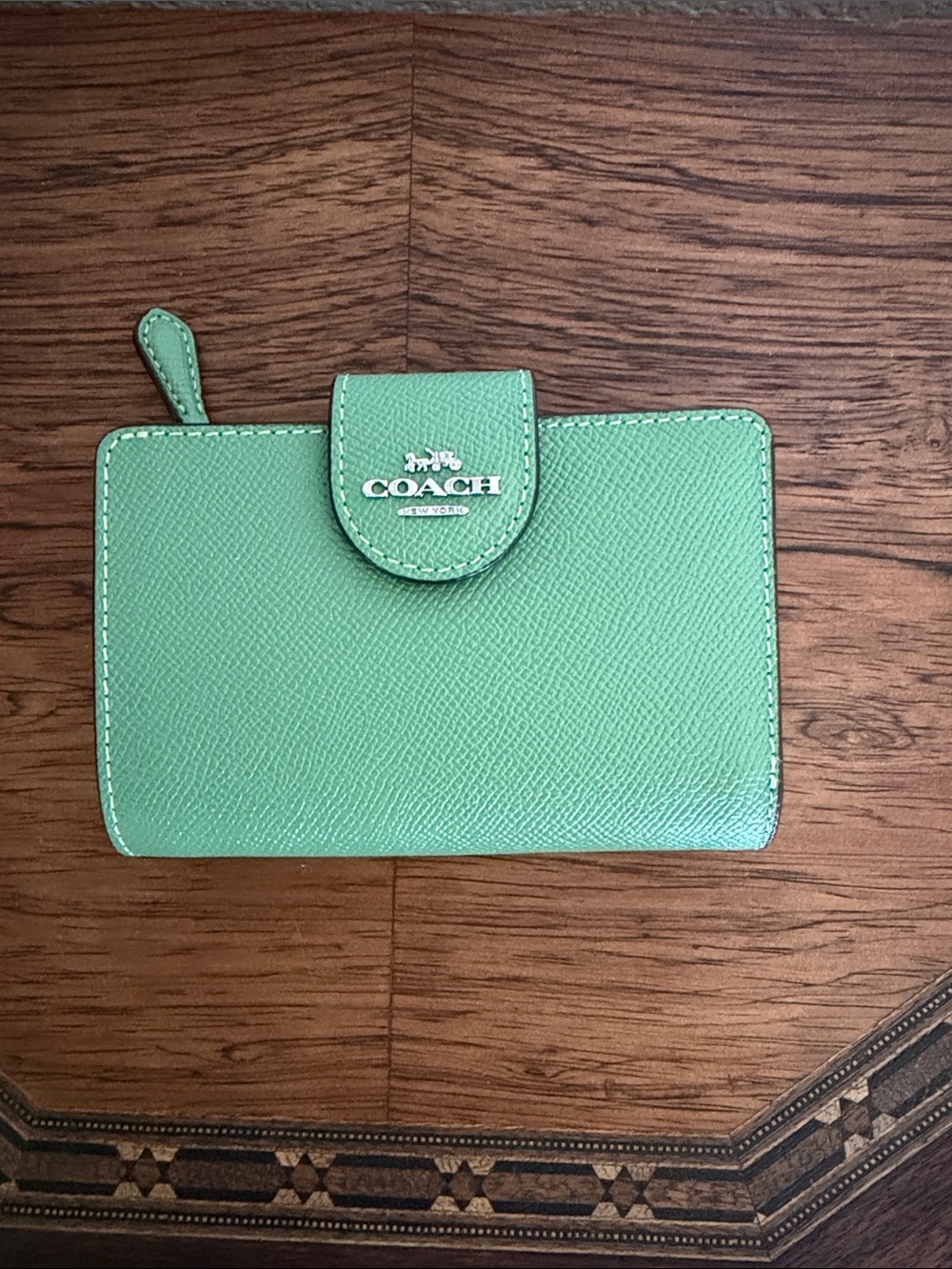 NWT Coach Mint Green Leather Snap Wallet